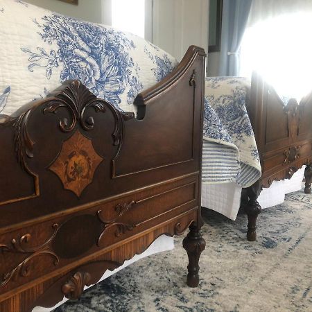 Fairfield The Victorian On Main Bed & Breakfast エクステリア 写真